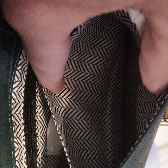 NWT JustFab Green Croc Belt Bag - Picture 7 of 9